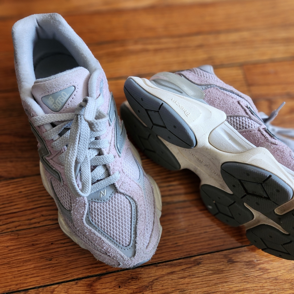 New Balance Women's Pink and Gray Sneakers